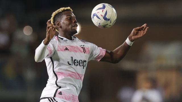 paul-labile-pogba-juventus-action-842265274.jpg