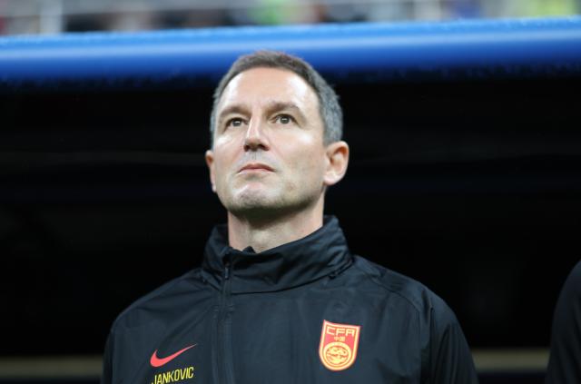 PP电子官网-选人荒+选址难，国足集训苦恼多！